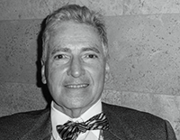 Professor Dr. Alfred de Zayas (Bild thk)