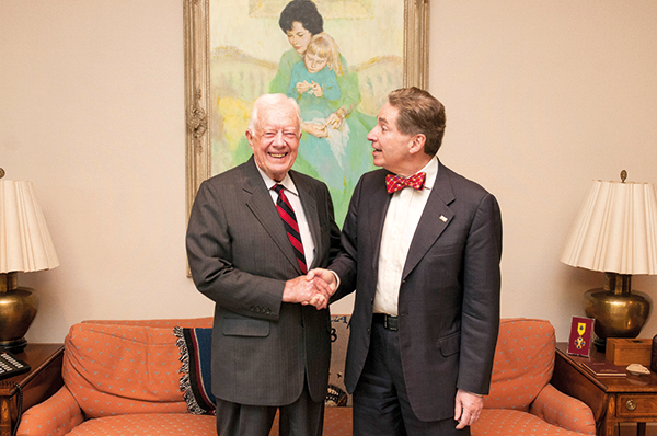 Jimmy Carter und Alfred de Zayas. «Ich halte ihn ethisch für den besten US-Präsidenten der letzten 100&nbsp;Jahre.» (Bild zvg)